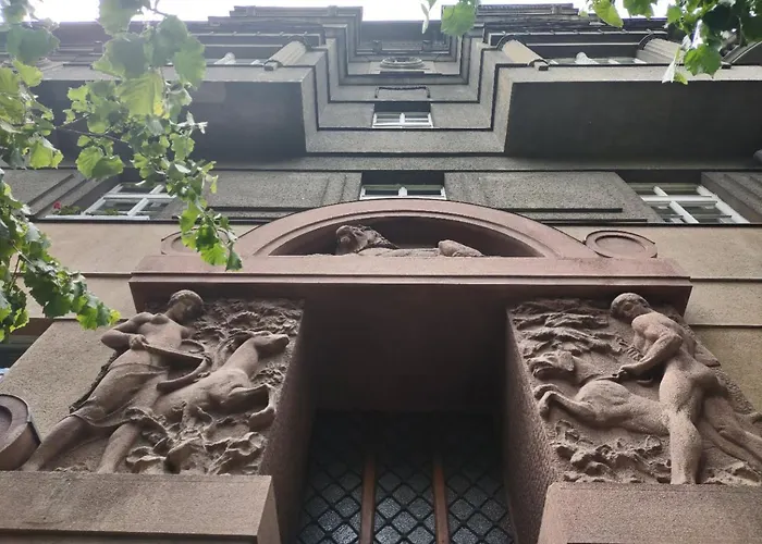 Spacious In 3 Bedrooms, 6 People * Prague
