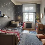 Spacious In 3 Bedrooms, 6 People * Prag
